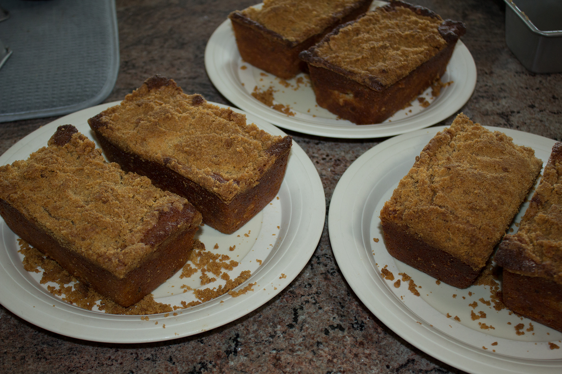 Banana Bread with Crumb Topping